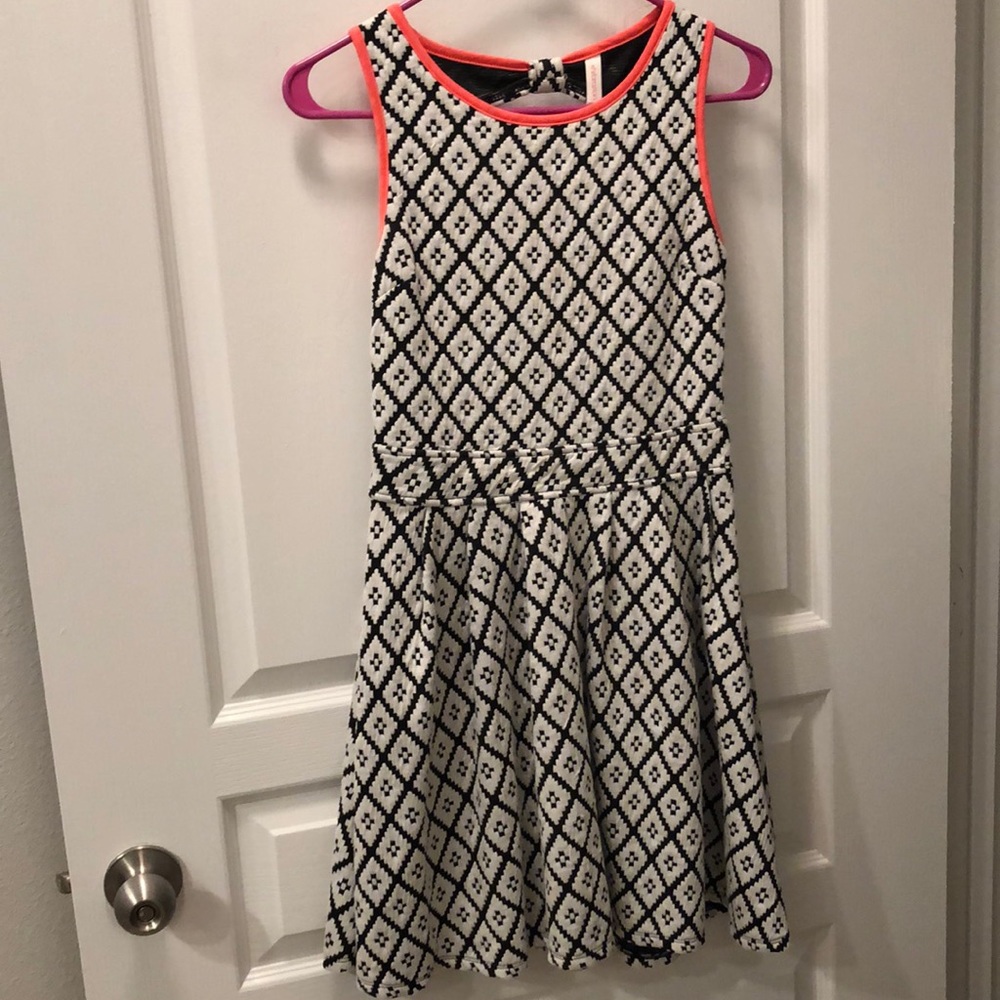 Black and White Dress With Coral Trim
